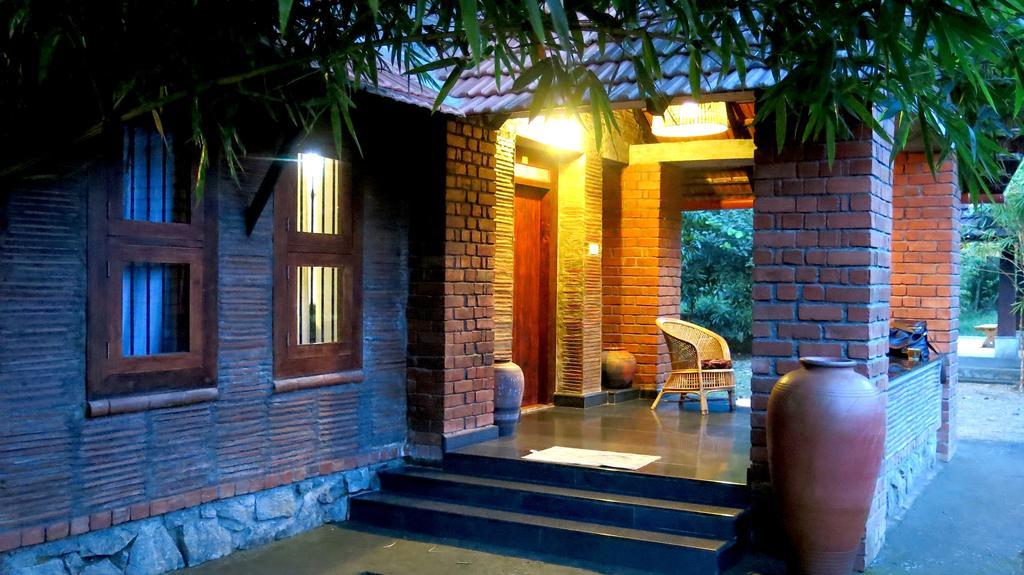 Clayfingers Art Cottage Thrissur Номер фото