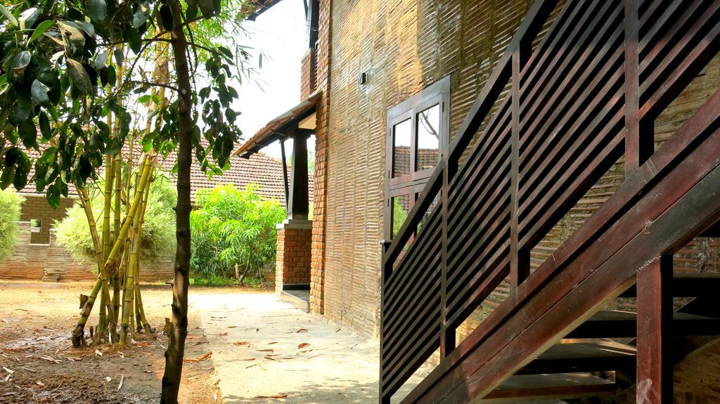 Clayfingers Art Cottage Thrissur Номер фото